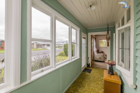 Photo of property in 17 Devon Street, Levin, 5510