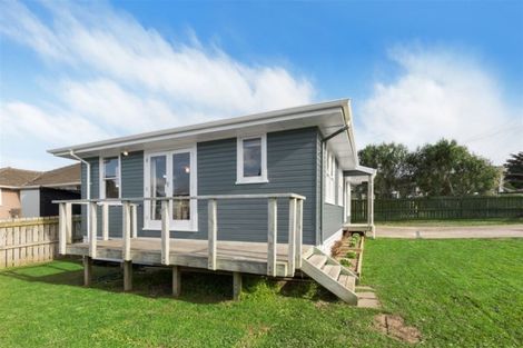 Photo of property in 27 Te Puke Street, Titahi Bay, Porirua, 5022