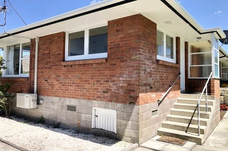 Photo of property in 1/13 Stanley Avenue, Milford, Auckland, 0620