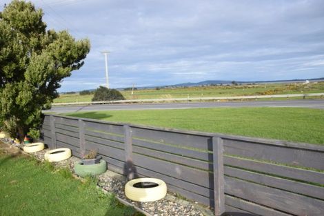 Photo of property in 1 Avon Road, Clifton, Invercargill, 9812