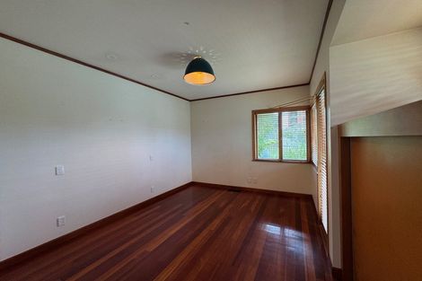 Photo of property in 41 Queensway, Three Kings, Auckland, 1024
