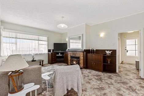 Photo of property in 137 Gills Road, Half Moon Bay, Auckland, 2014