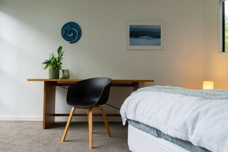 Photo of property in 6 Gannet Point, Rothesay Bay, Auckland, 0630