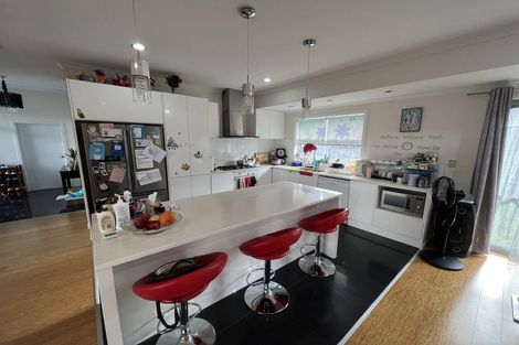 Photo of property in 13 Allgood Place, Rototuna North, Hamilton, 3210