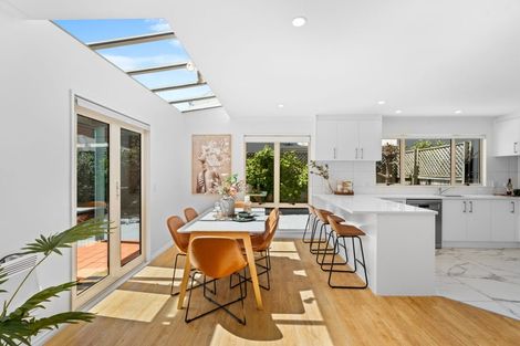 Photo of property in 2/97 Clyde Road, Ilam, Christchurch, 8041