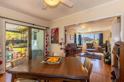 Photo of property in 126 Tipahi Street, Nelson South, Nelson, 7010