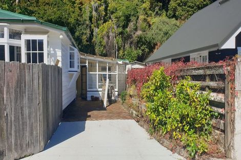 Photo of property in 716 Main Road North, Te Marua, Upper Hutt, 5018