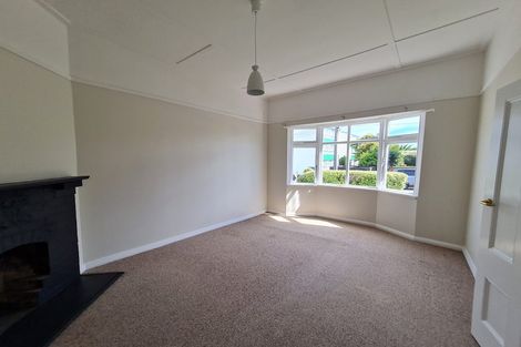 Photo of property in 11 Angus Avenue, Berhampore, Wellington, 6023