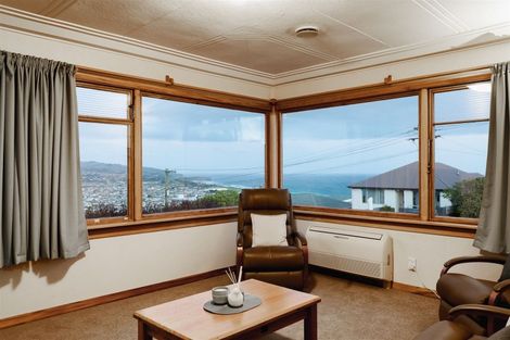 Photo of property in 138 Easther Crescent, Kew, Dunedin, 9012