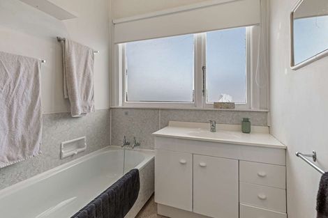 Photo of property in 42 King Street, Marton, 4710