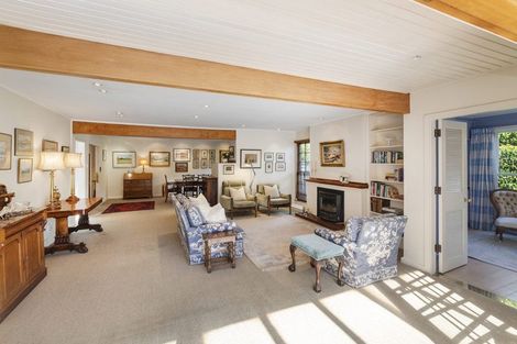 Photo of property in 48 Memorial Avenue, Ilam, Christchurch, 8053