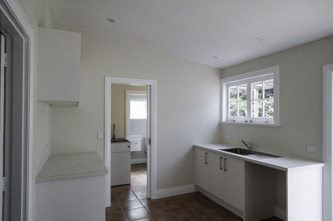 Photo of property in 40 Te Wharepouri Street, Berhampore, Wellington, 6023