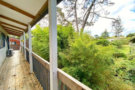 Photo of property in 27 Glendene Avenue, Glendene, Auckland, 0602