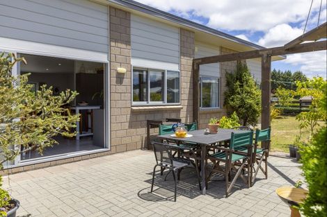 Photo of property in 3/500 Kinloch Road, Kinloch, Taupo, 3377