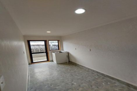 Photo of property in 9c Del Mar Place, Merrilands, New Plymouth, 4312