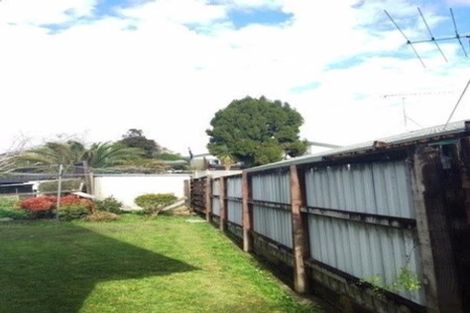 Photo of property in 2/15 Tasman Drive, Opaheke, Papakura, 2113