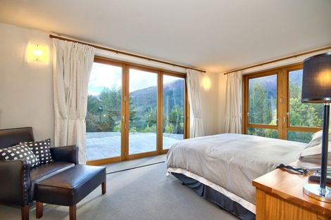 Photo of property in 673 Glenorchy-queenstown Road, Closeburn, Queenstown, 9371
