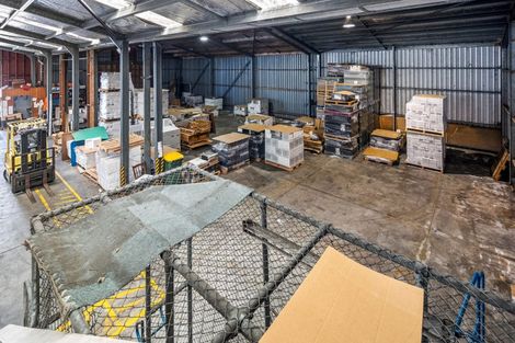 Photo of property in 601 State Highway 16, Kumeu, 0891