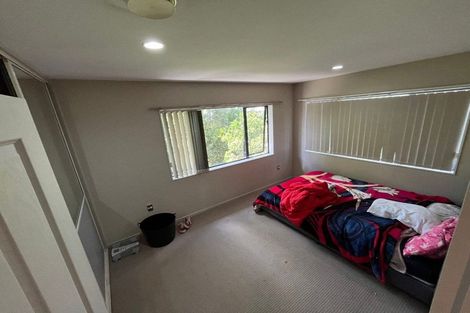 Photo of property in 18 Stottholm Road, Titirangi, Auckland, 0604