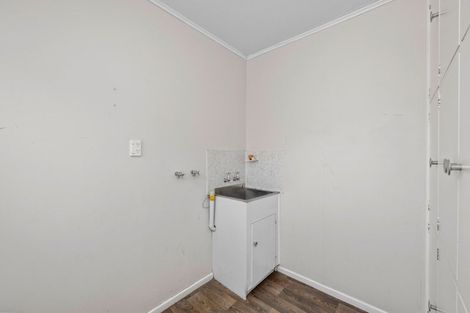 Photo of property in 27 Oxford Street, Picton, 7220