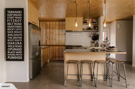 Photo of property in 36a Tasman Parade, Oakura, 4314