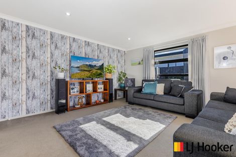Photo of property in 36 Sunningdale Street, Wattle Downs, Auckland, 2103