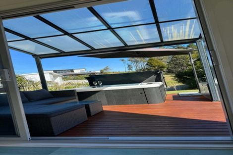 Photo of property in 15 Wharuka Glade, Mangawhai, 0505