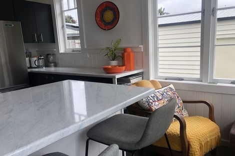 Photo of property in 7 Shortland Street, Regent, Whangarei, 0112