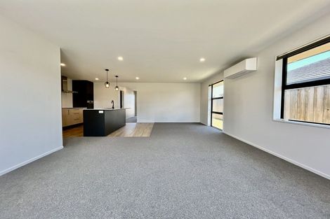 Photo of property in 14 Eileen Way, Rolleston, 7615