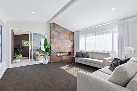 Photo of property in 8 Montiicola Drive, Papamoa Beach, Papamoa, 3118