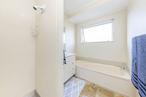 Photo of property in 2/44 Orion Street, Papakura, 2110