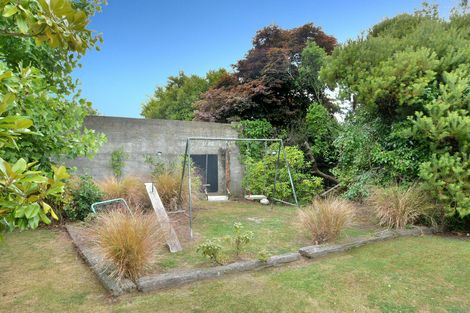 Photo of property in 27 Brough Street, Palmerston, 9430