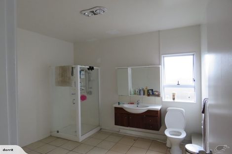 Photo of property in 23 Centennial Avenue, Riccarton, Christchurch, 8041