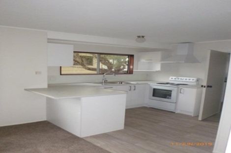 Photo of property in 1/1 Eastwood Rise, Browns Bay, Auckland, 0630