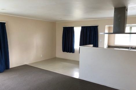 Photo of property in 172 Bruce Mclaren Road, Henderson, Auckland, 0612