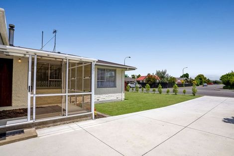 Photo of property in 76 Bush Street, Rangiora, 7400