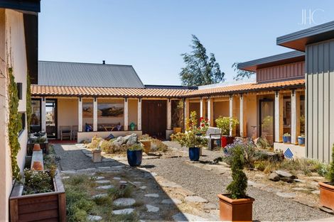 Photo of property in 120 Pigeon Rock Road, Cornish Point, Cromwell, 9384