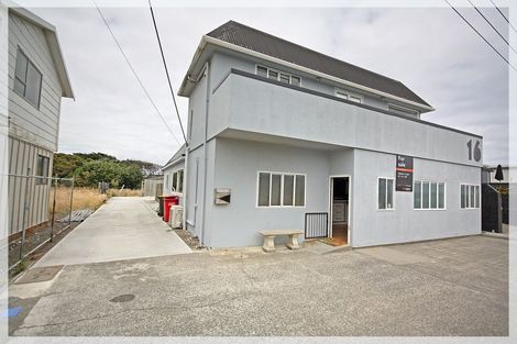 Photo of property in 16 Ocean Beach Street, Foxton Beach, Foxton, 4815