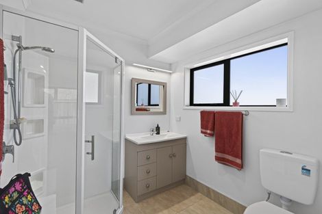 Photo of property in 30 Jules Crescent, Bell Block, New Plymouth, 4312