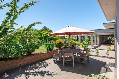 Photo of property in 47 Oakgrove Drive, Rangiora, 7400