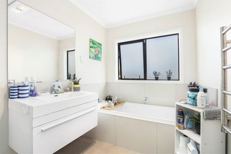 Photo of property in 63a Enderley Avenue, Enderley, Hamilton, 3214