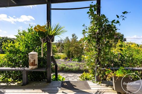 Photo of property in 39 Ngatoto Road, Tinopai, Matakohe, 0593