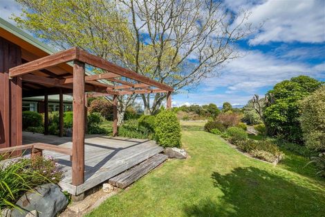 Photo of property in 335 Old Coach Road, Upper Moutere, 7173