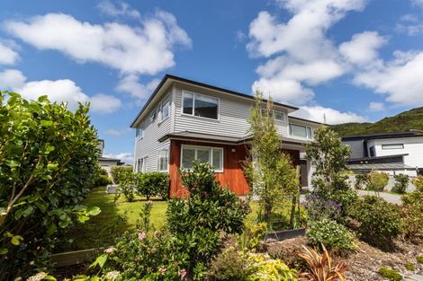 Photo of property in 92 Silverstream Road, Crofton Downs, Wellington, 6035