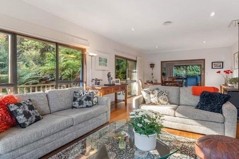 Photo of property in 5 Summit Road, Lake Okareka, Rotorua, 3076