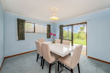 Photo of property in 2/47 Strowan Road, Strowan, Christchurch, 8052