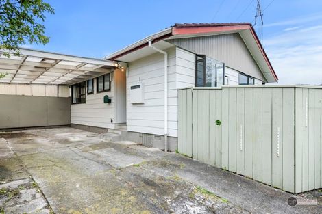Photo of property in 68a Gemstone Drive, Birchville, Upper Hutt, 5018