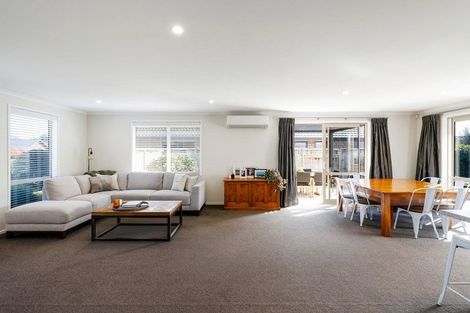 Photo of property in 6 Jarrett Terrace, Leamington, Cambridge, 3432