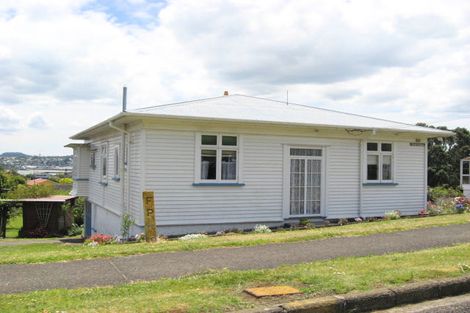 Photo of property in 1/10 Waterfront Road, Mangere Bridge, Auckland, 2022