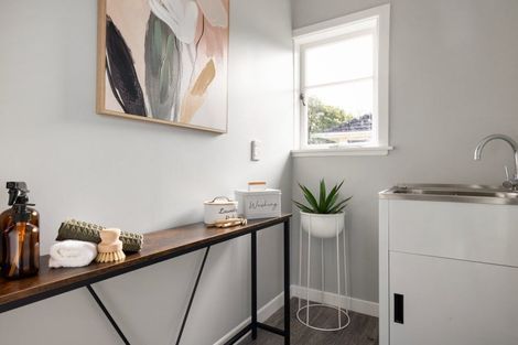 Photo of property in 1/1 Williams Place, Fairfield, Hamilton, 3214